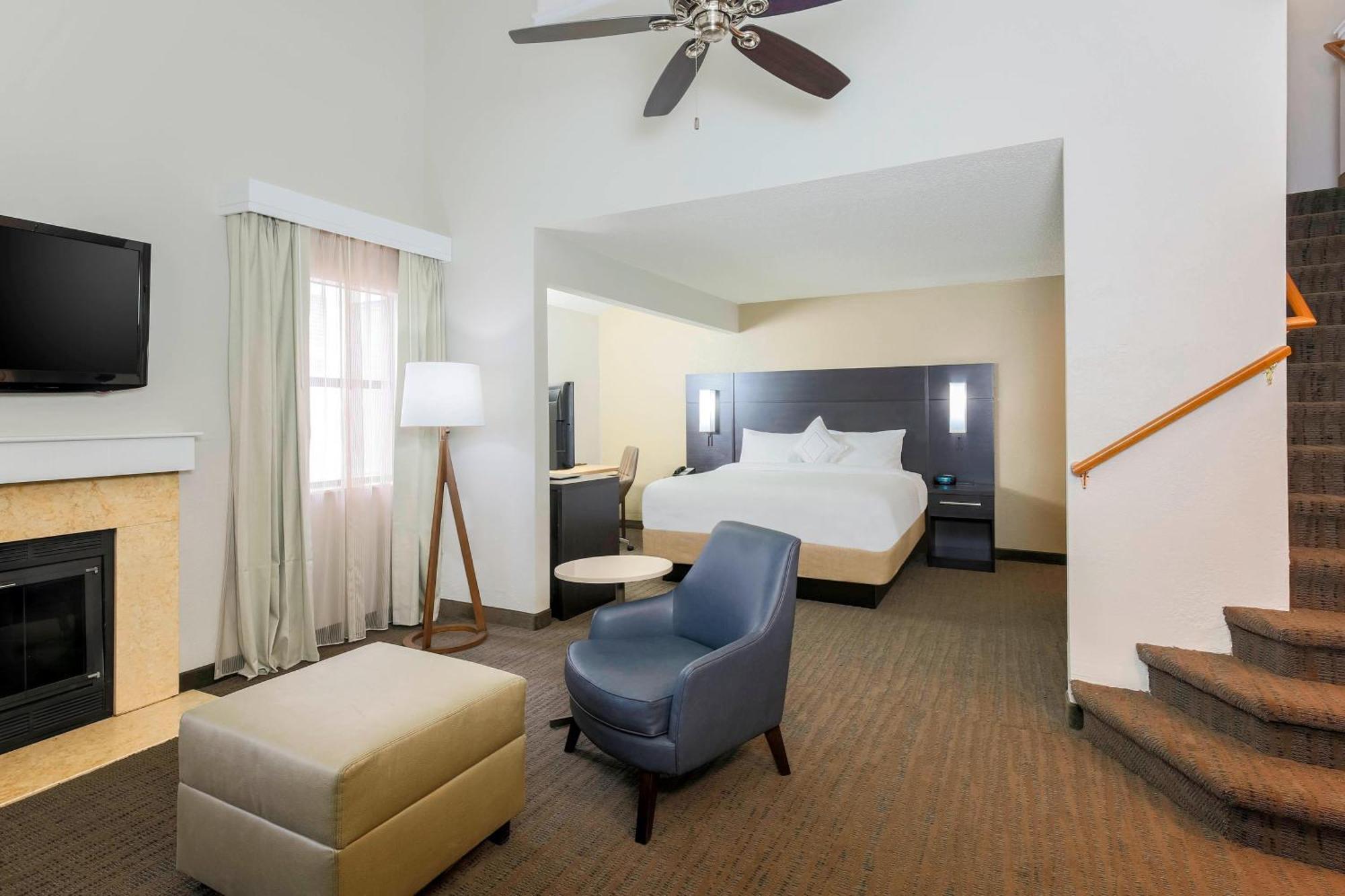 Residence Inn Boston North Shore/Данверс Экстерьер фото