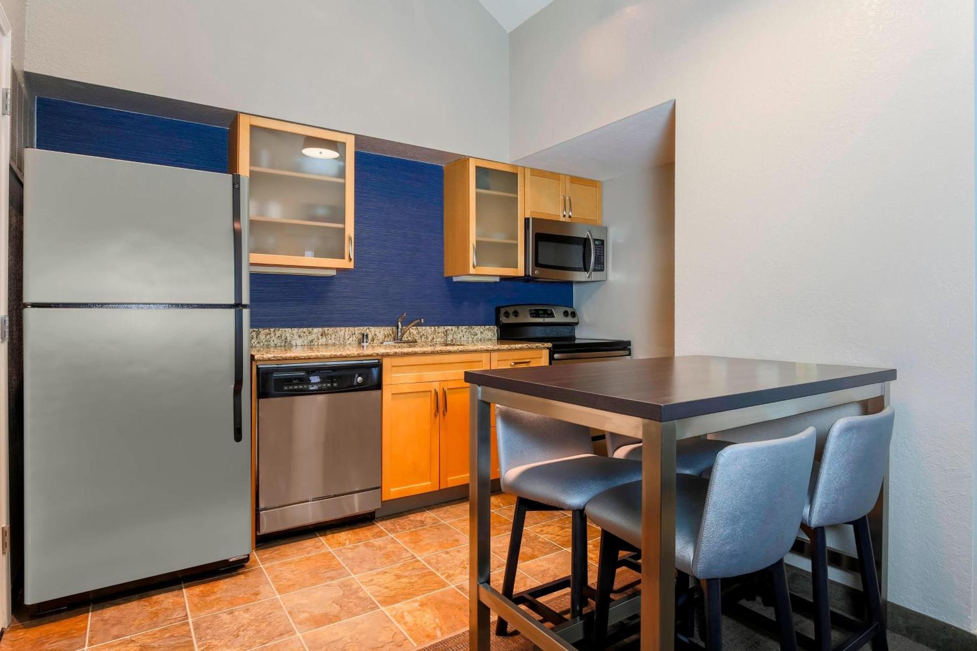 Residence Inn Boston North Shore/Данверс Экстерьер фото