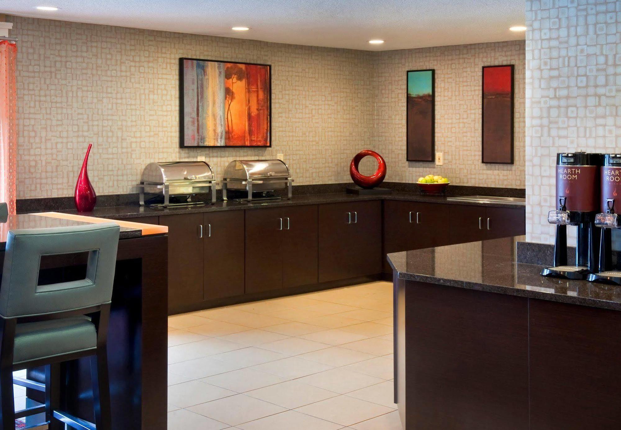 Residence Inn Boston North Shore/Данверс Экстерьер фото